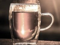 Uống nước nóng có tốt không